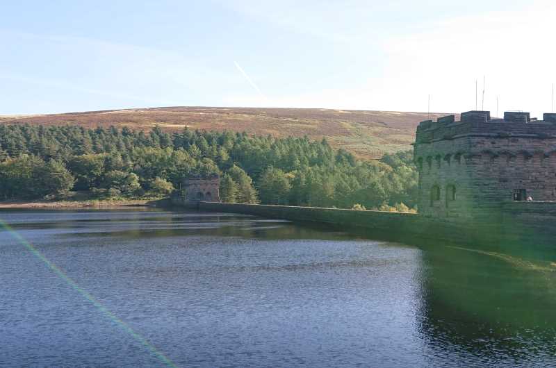 Derwent Dam large image